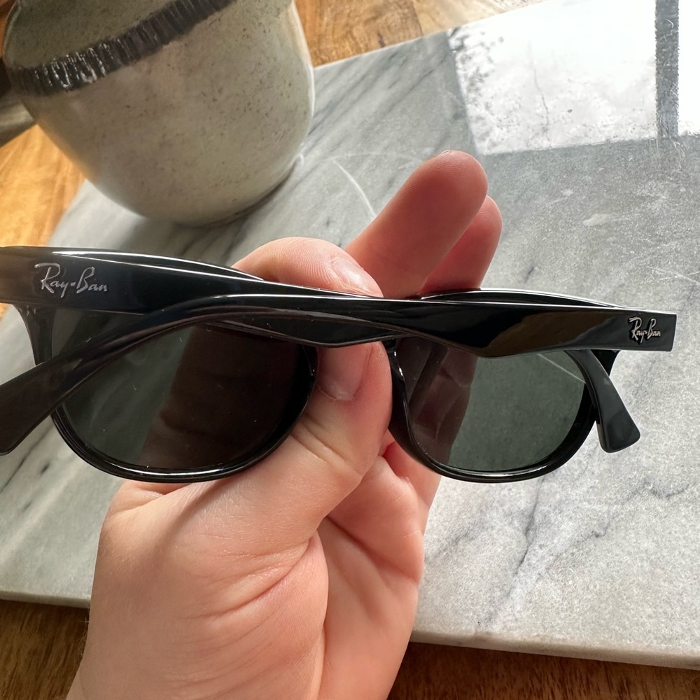 Ray-Ban 4140 601- Black Sunglasses with Dark black Lenses - Picture 3 of 5